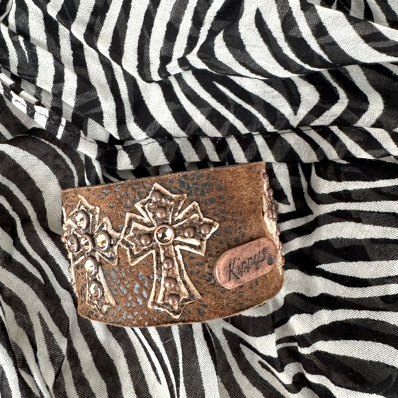 Kippys Brown Leather Cuff - Picture 1 of 8